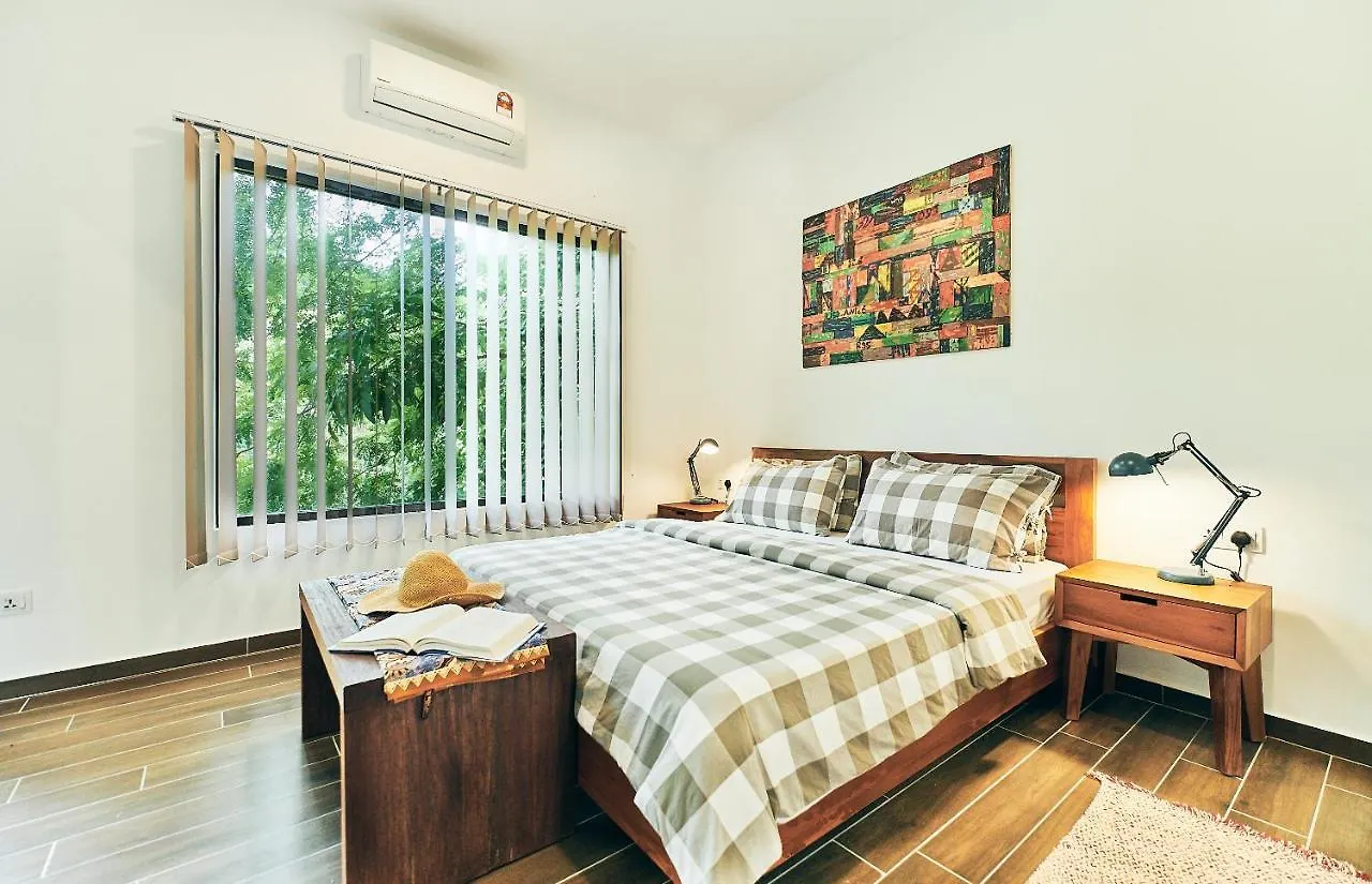 Ranis Lodge Padang Mat Sirat